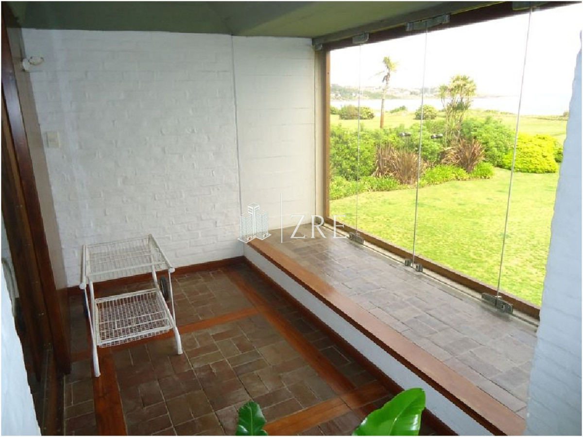 Casa ID.404 - Venta apartamento primera linea solanas