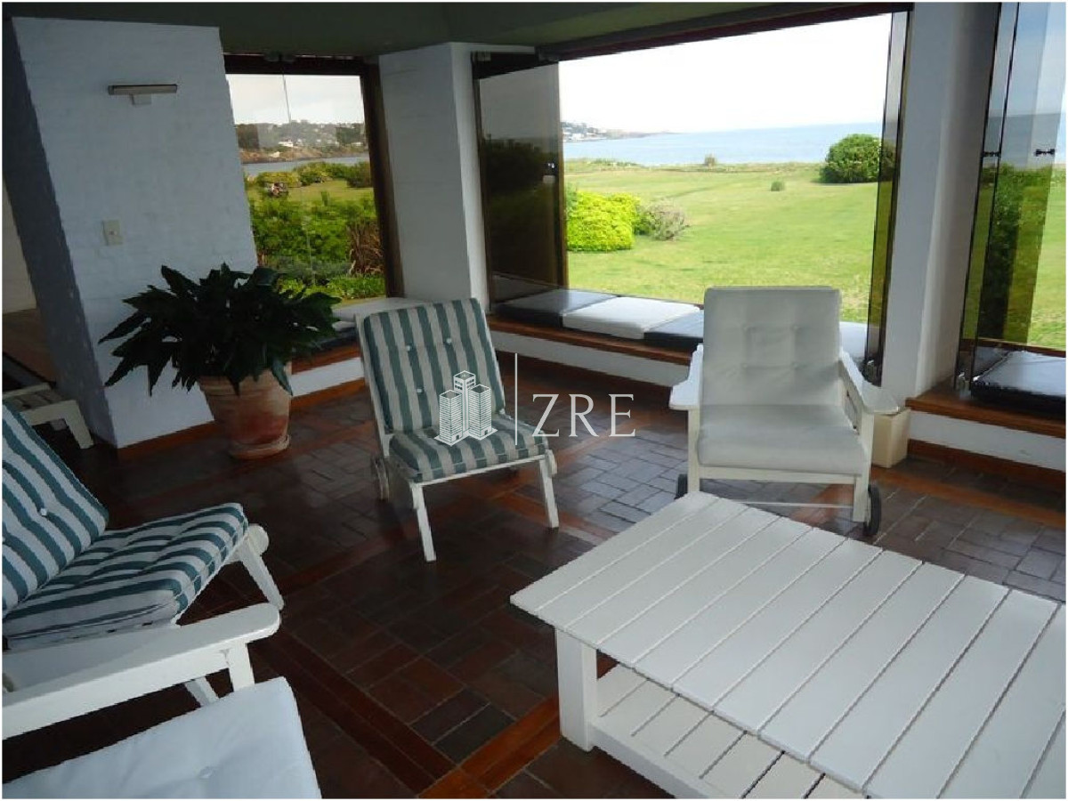 Casa ID.404 - Venta apartamento primera linea solanas