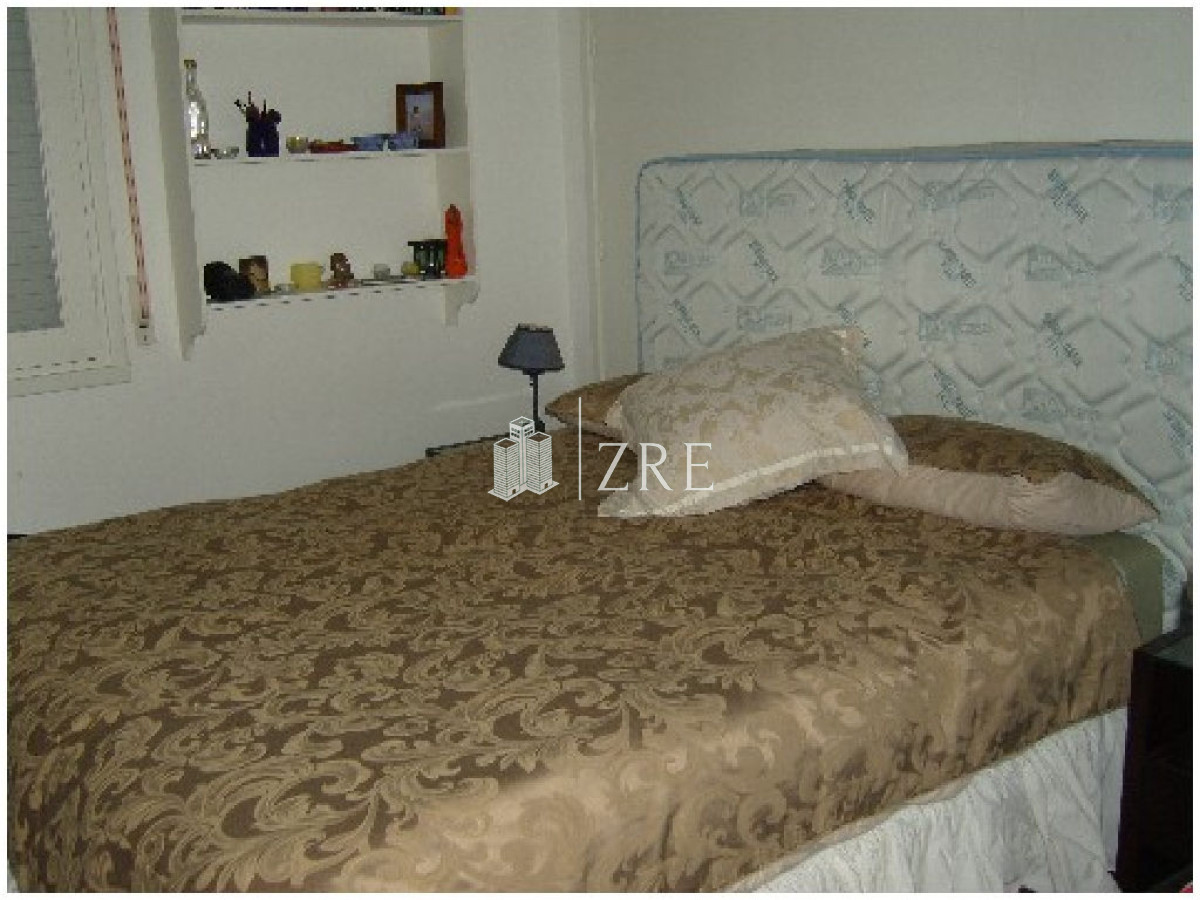 Casa ID.405 - Venta casa a dos cuadras del mar, Playa mansa - Punta del Este.