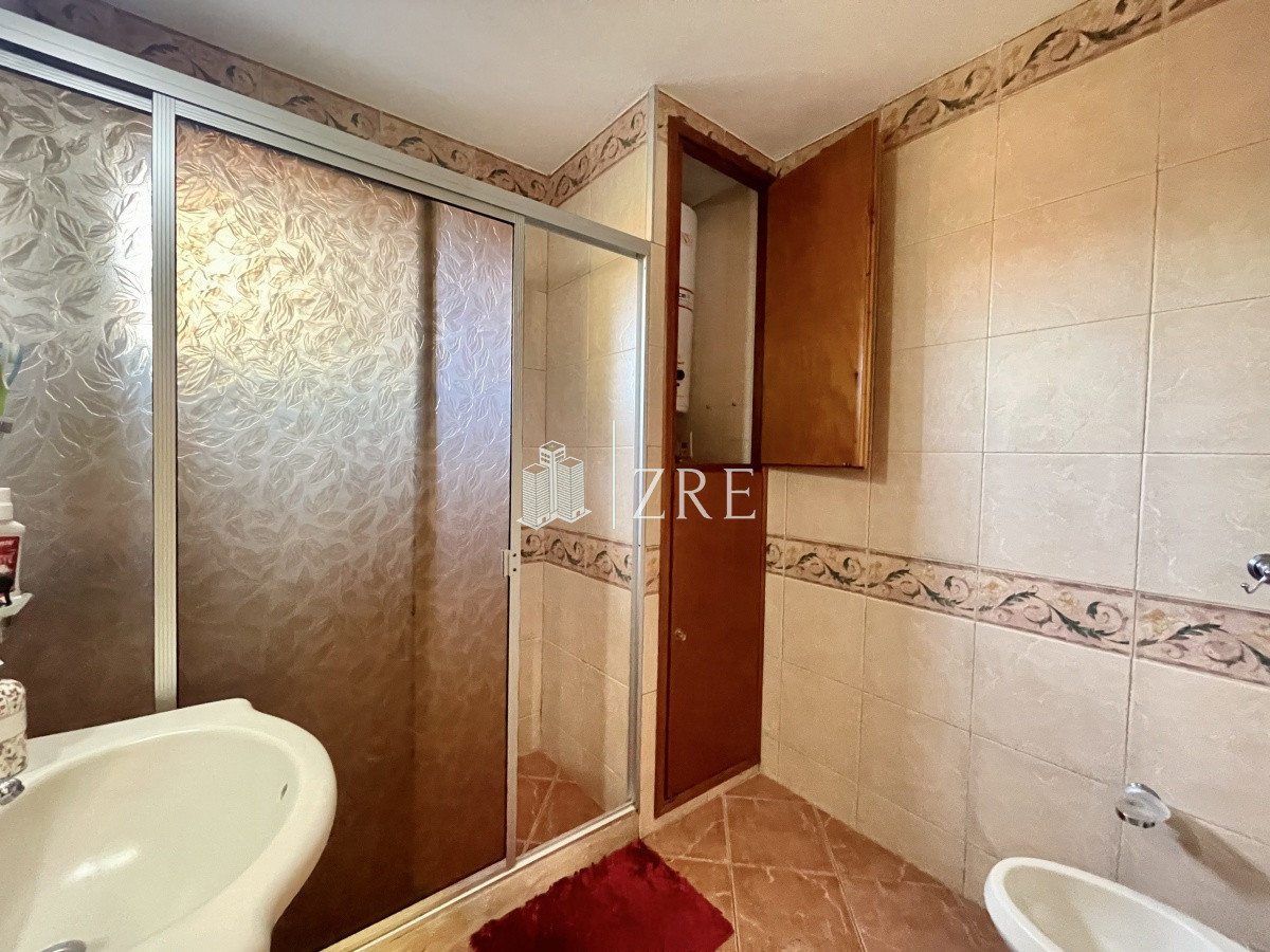Casa ID.231 - Venta casa 4 dormitorios playa mansa Punta del Este