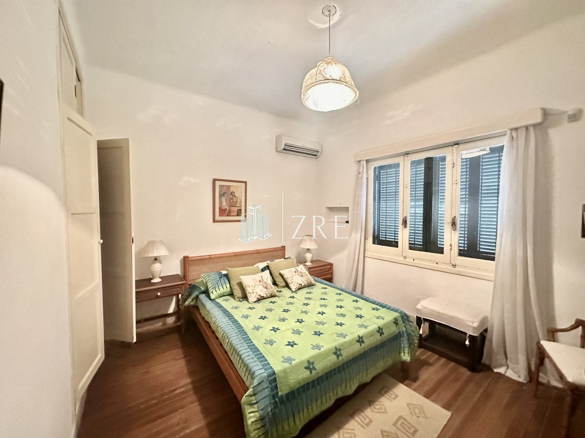 Casa ID.798 - Venta casa 7 dormitorios. Playa brava, Punta del Este