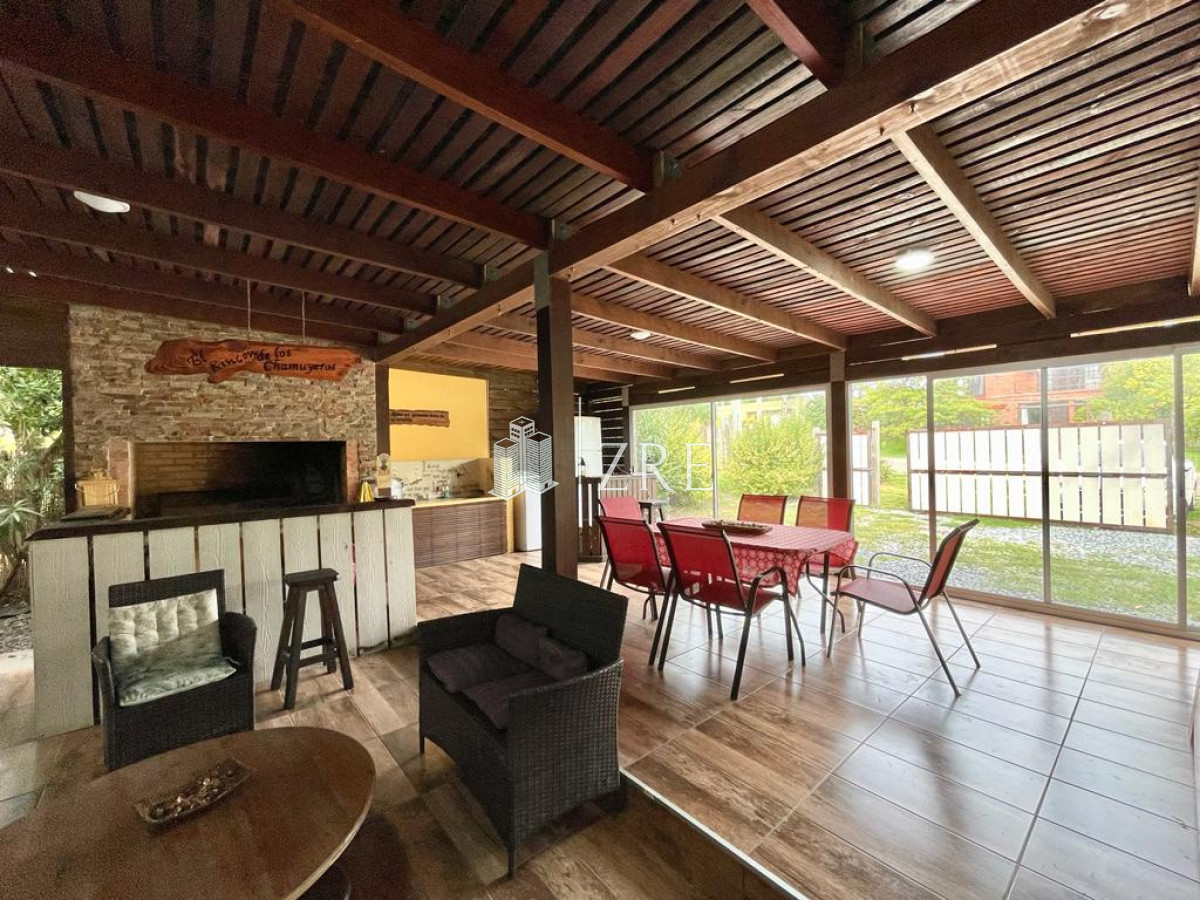 Casa ID.246 - Venta Espectacular casa 2 dormitorios con piscina - La fortuna 