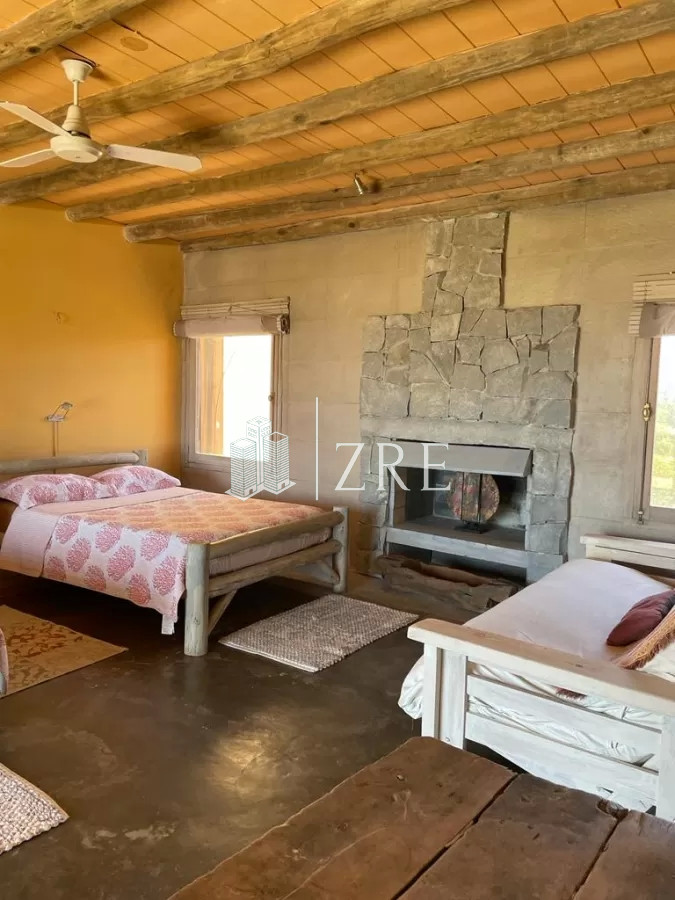 Casa ID.192 - Casa en venta 7 dormitorios Punta Piedras