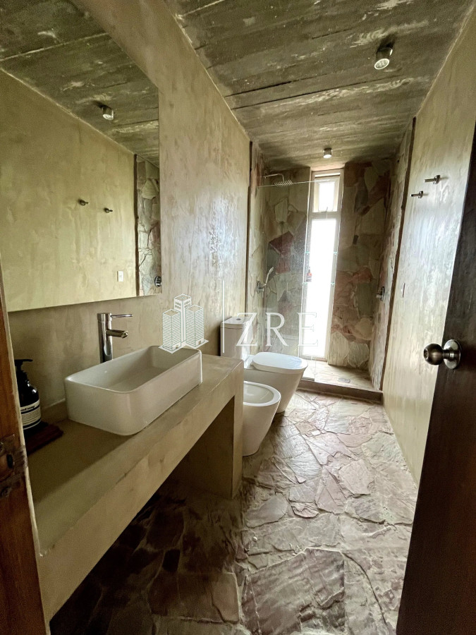 Casa ID.755 - Venta casa en lujoso barrio privado La Barra