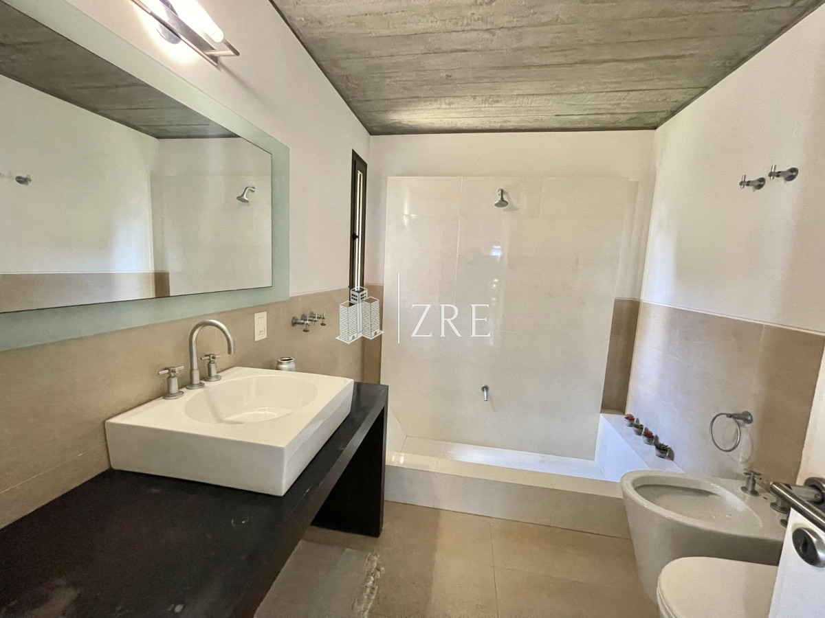 Casa ID.171 - Venta Casa - 4 Dormitorios - Piscina - Parrillero y mas - El Chorro, Manantiales 