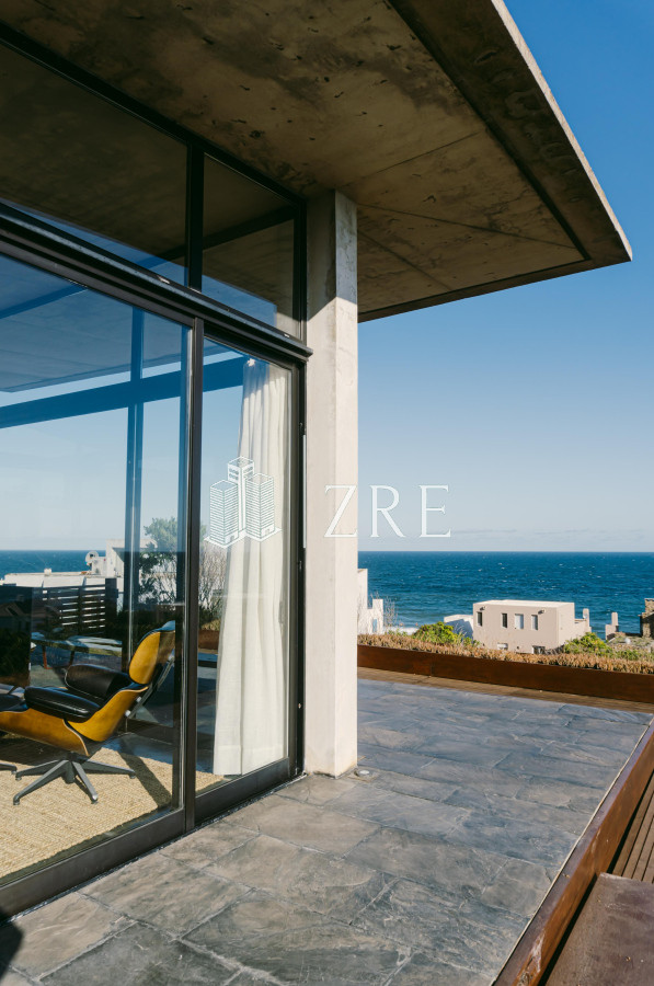 Casa ID.1349 - Alquiler casa 4 dormitorios Punta Piedras, Manantiales. 