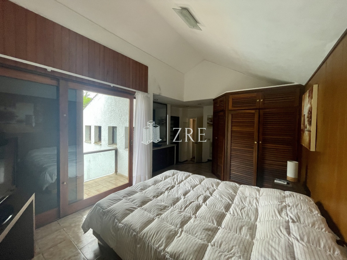 Casa ID.466 - Venta casa 8 dormitorios Punta del Este