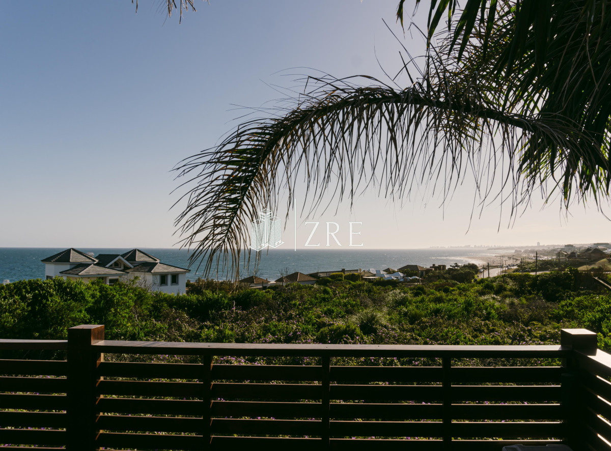 Casa ID.1349 - Alquiler casa 4 dormitorios Punta Piedras, Manantiales. 