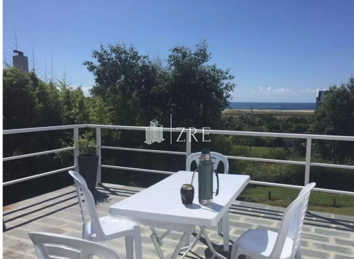Casa ID.1351 - Venta casa 3 dormitorios Altos de Punta Piedras, Manantiales