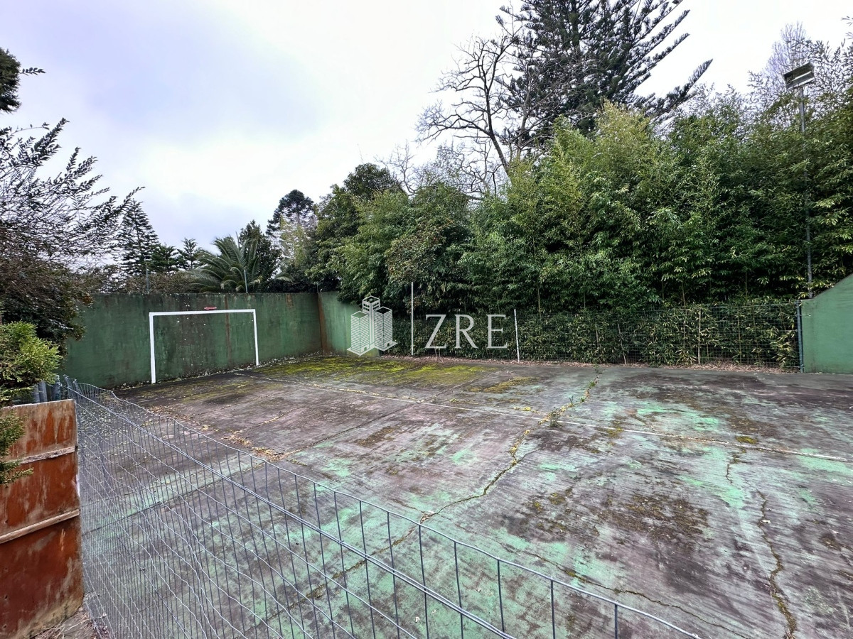 Casa ID.706 - Venta espectacular casa Punta del Este, Golf - 4 dormitorios con piscina y gran parque