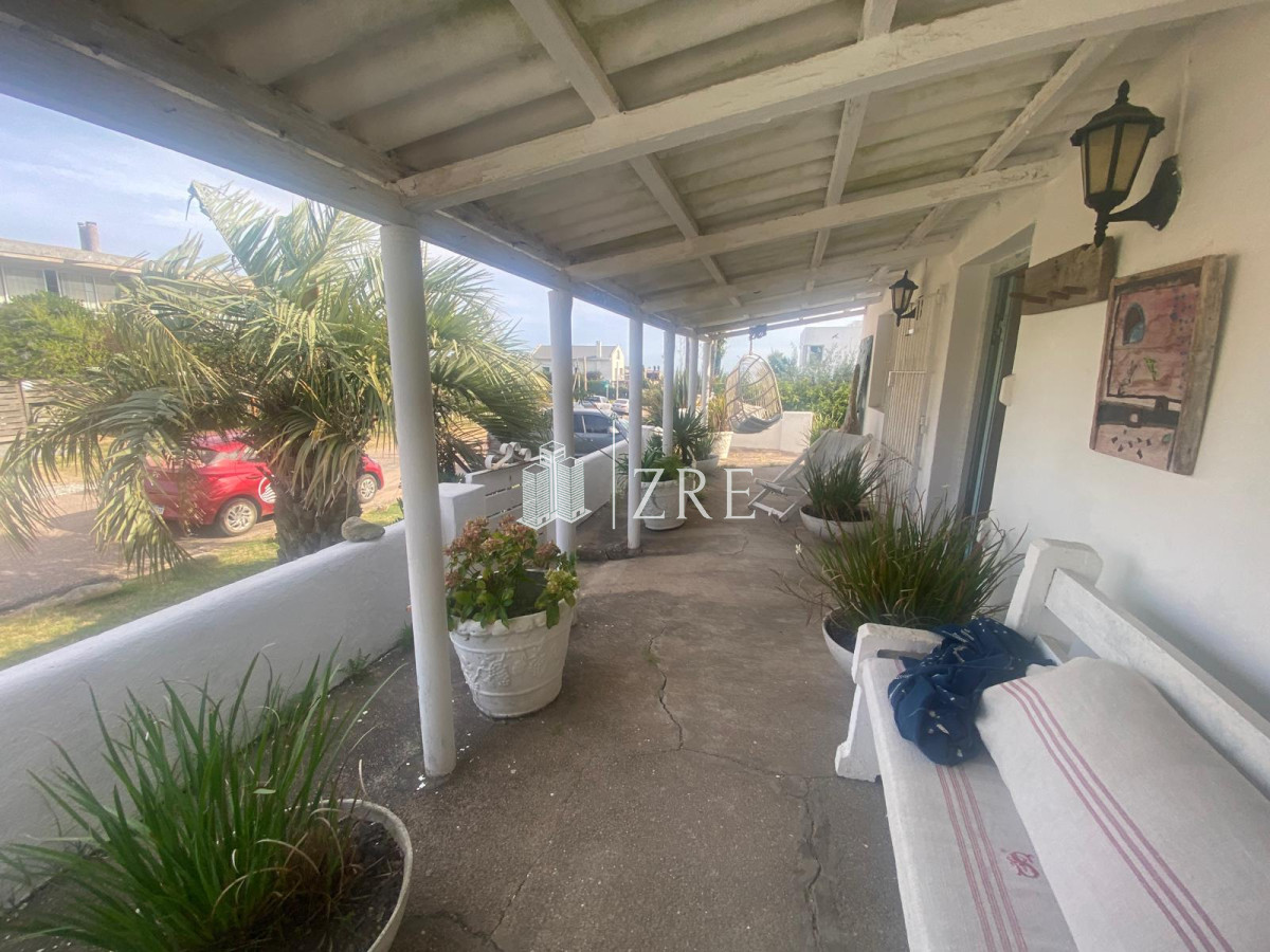 Casa ID.673 - Venta casa 2 dormitorios. 