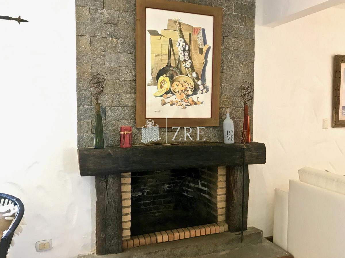 Casa ID.149 - Venta Casa - 5 dormitorios + Piscina - Manantiales 