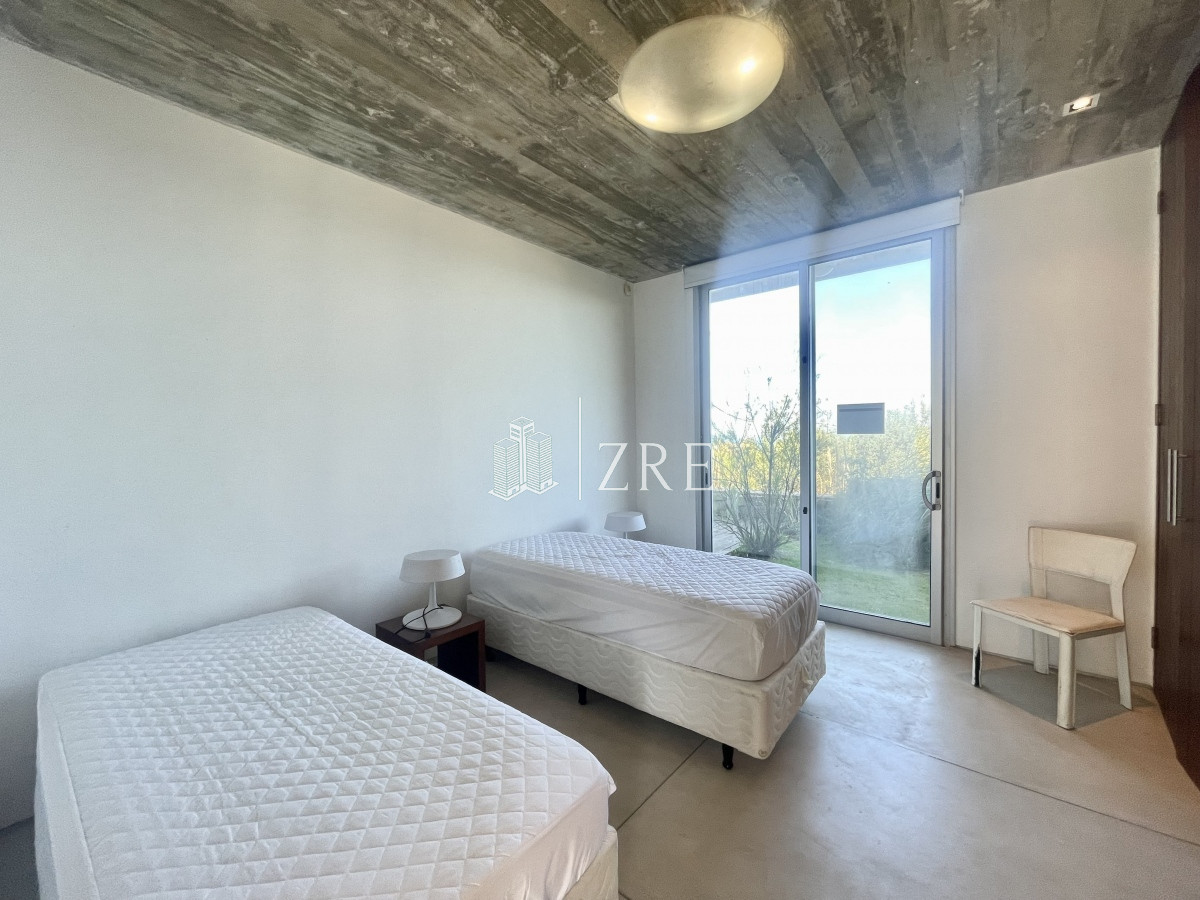 Casa ID.180 - Venta casa 7 dormitorios. El chorro, Manantiales. 