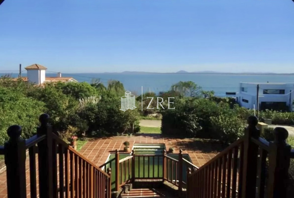 Casa ID.74 - Venta casa Punta Ballena con espectacular vista al mar