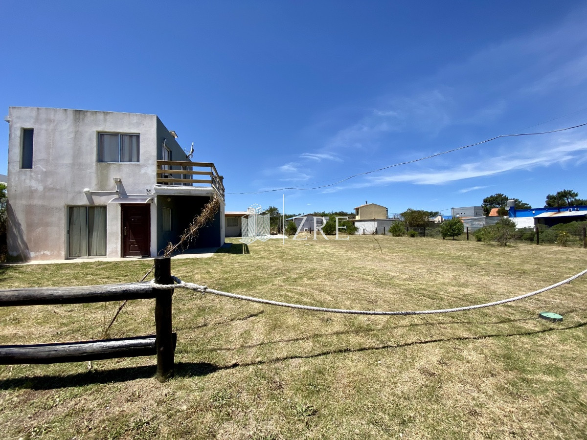 Casa ID.460 - Venta casa 2 dormitorios Balneario Buenos Aires