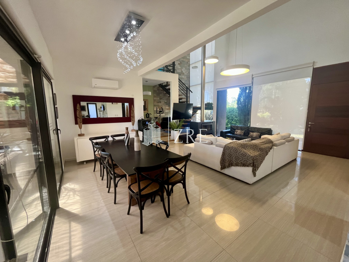 Casa ID.499 - Venta casa de dos plantas en Le Residence 