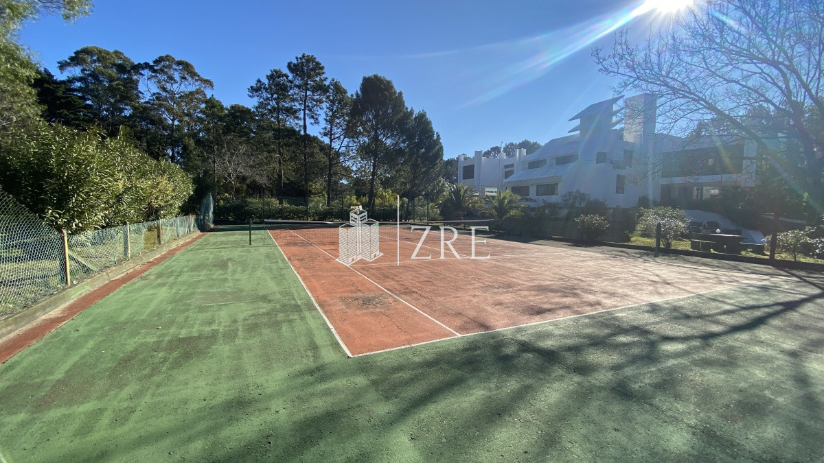 Casa ID.361 - Venta residencia en Punta Ballena. 