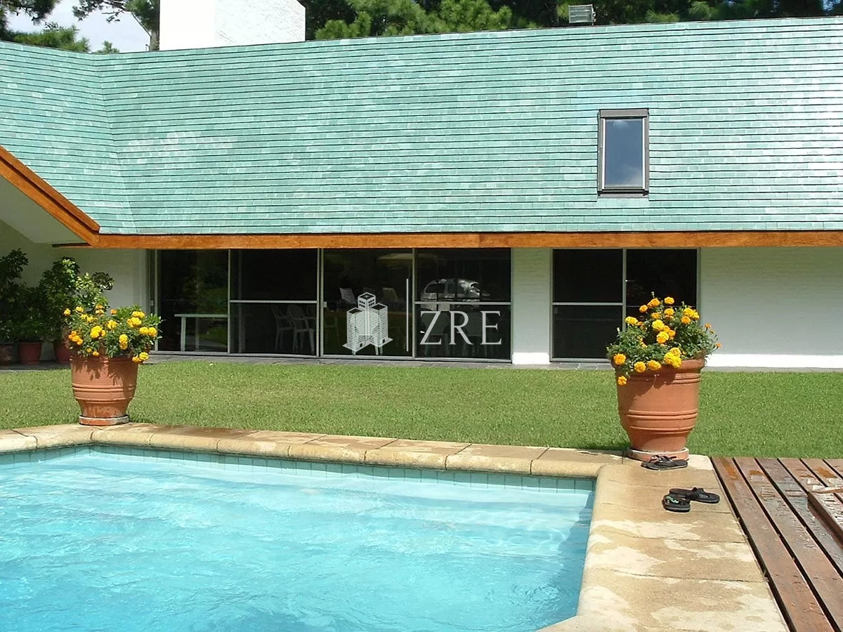 Casa ID.446 - Venta casa 8 dormitorios Punta del Este