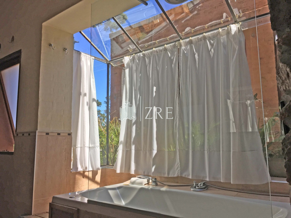 Casa ID.793 - Venta casa en  Barrio Privado La Arbolada Cinco Dormitorios Pisicina