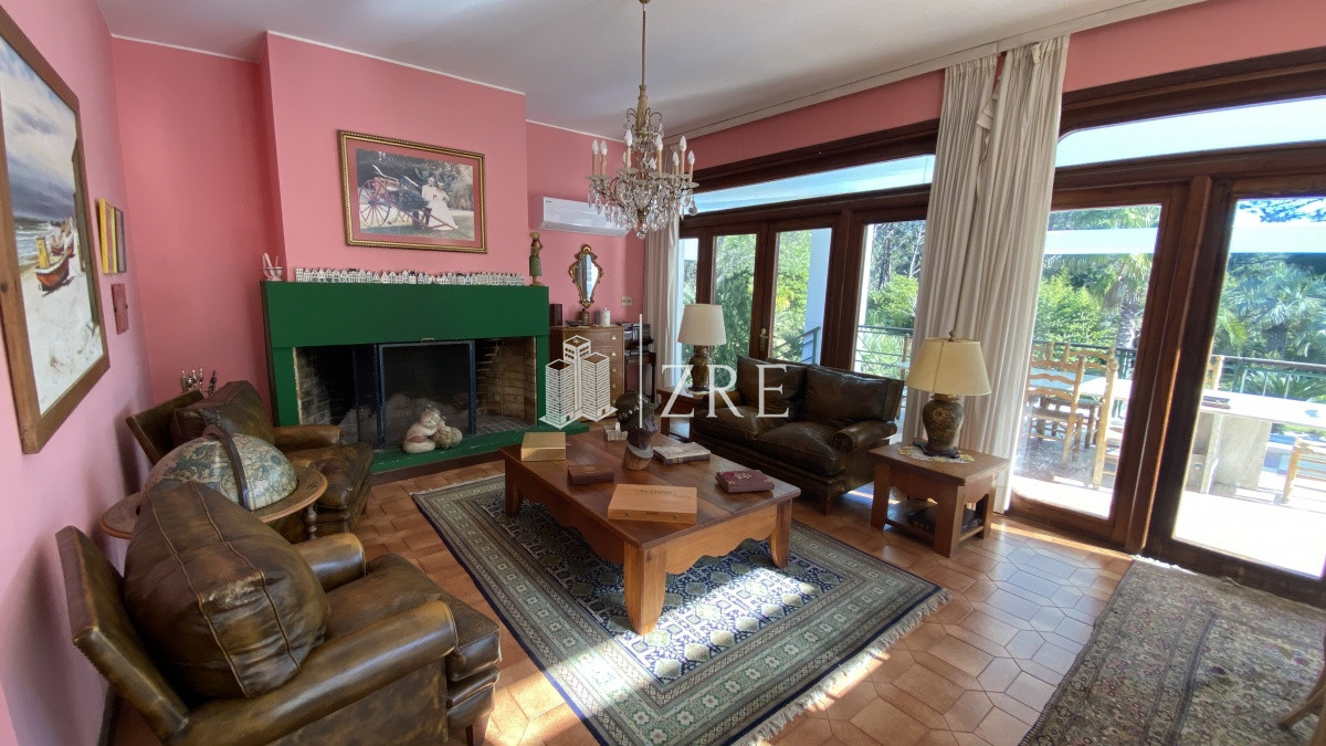 Casa ID.361 - Venta residencia en Punta Ballena. 