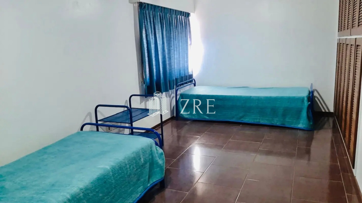 Casa ID.62 - Venta casa a media cuadra de la playa, 5 dorm, 4 baños y servicio