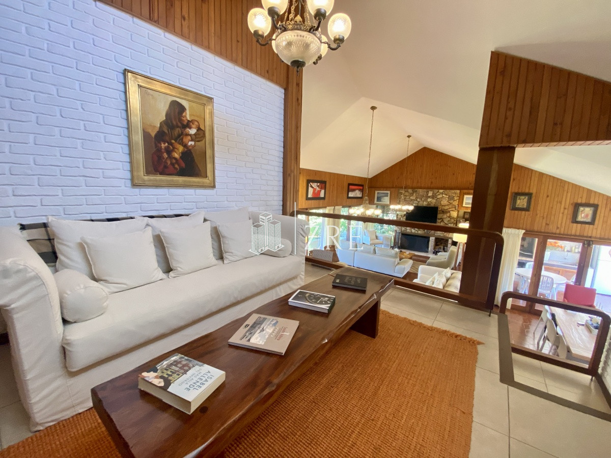 Casa ID.261 - Vendo casa 3 dormitorios en mansa