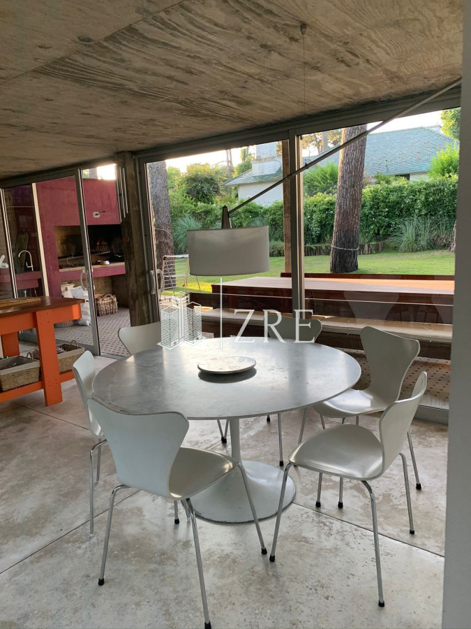 Casa ID.715 - Alquiler casa en Punta del Este - 4 dormitorios