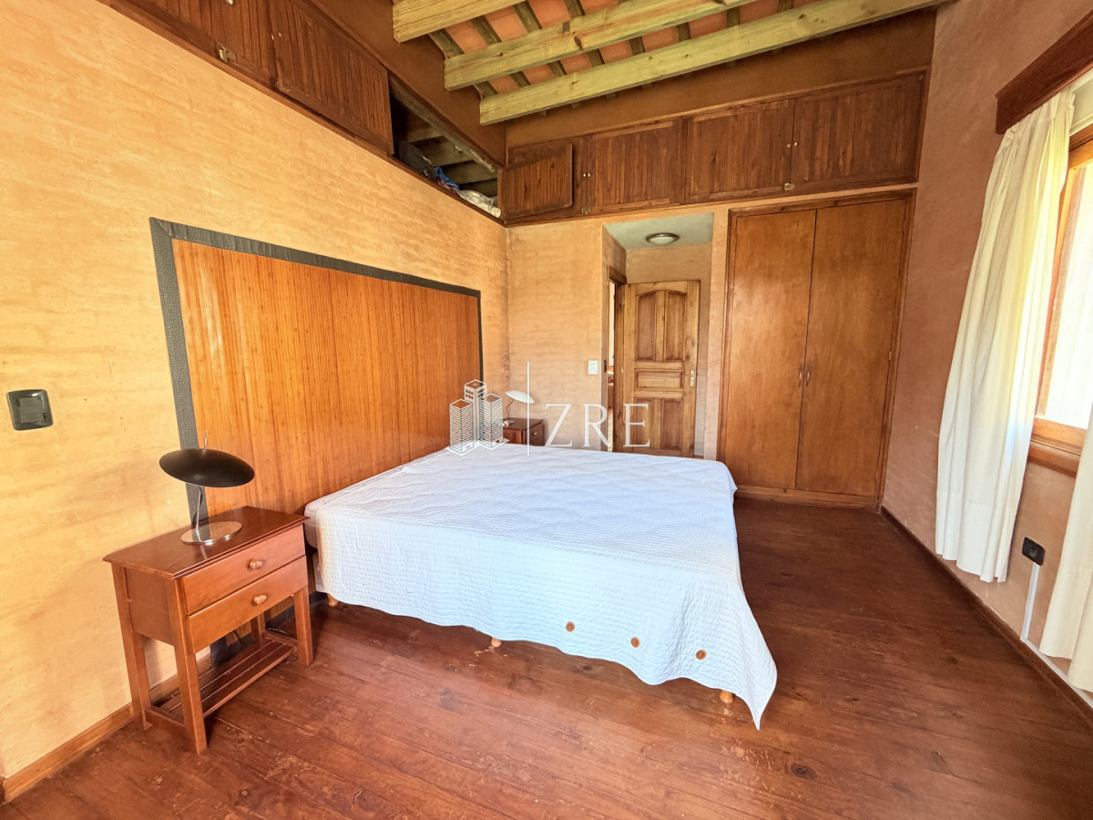 Casa ID.793 - Venta casa en  Barrio Privado La Arbolada Cinco Dormitorios Pisicina