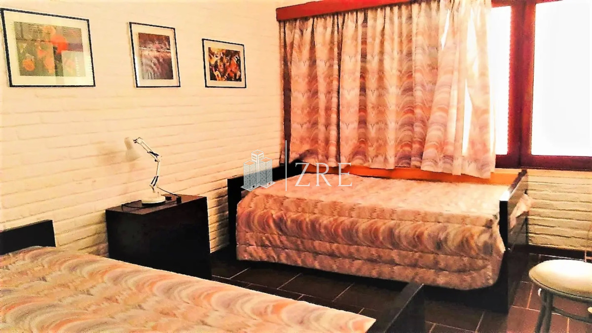 Casa ID.62 - Venta casa a media cuadra de la playa, 5 dorm, 4 baños y servicio
