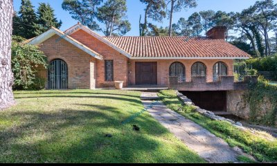 Venta casa 6 dormitorios Punta del Este