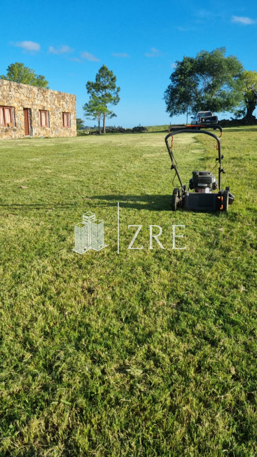 Campo Ref.108 - Venta 47has con casa, costa de arroyo y 5 tajamares
