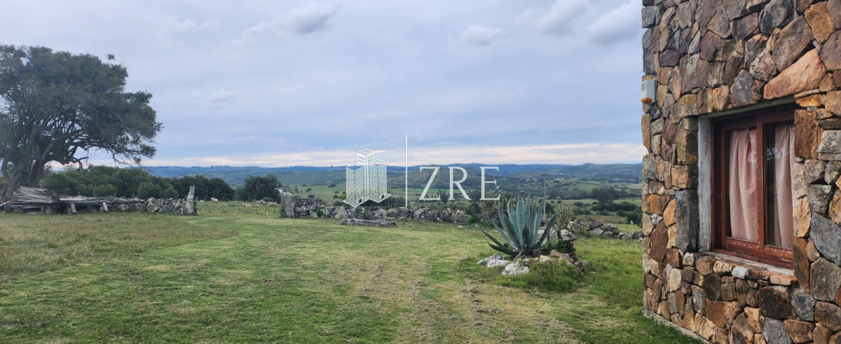 Campo Ref.108 - Venta 47has con casa, costa de arroyo y 5 tajamares