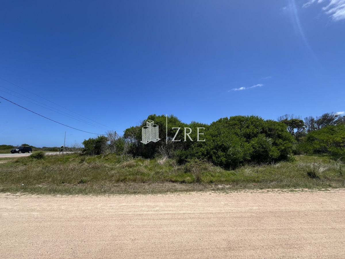 Terreno ID.136 - Venta terreno Balneario Buenos Aires, Manantiales. 