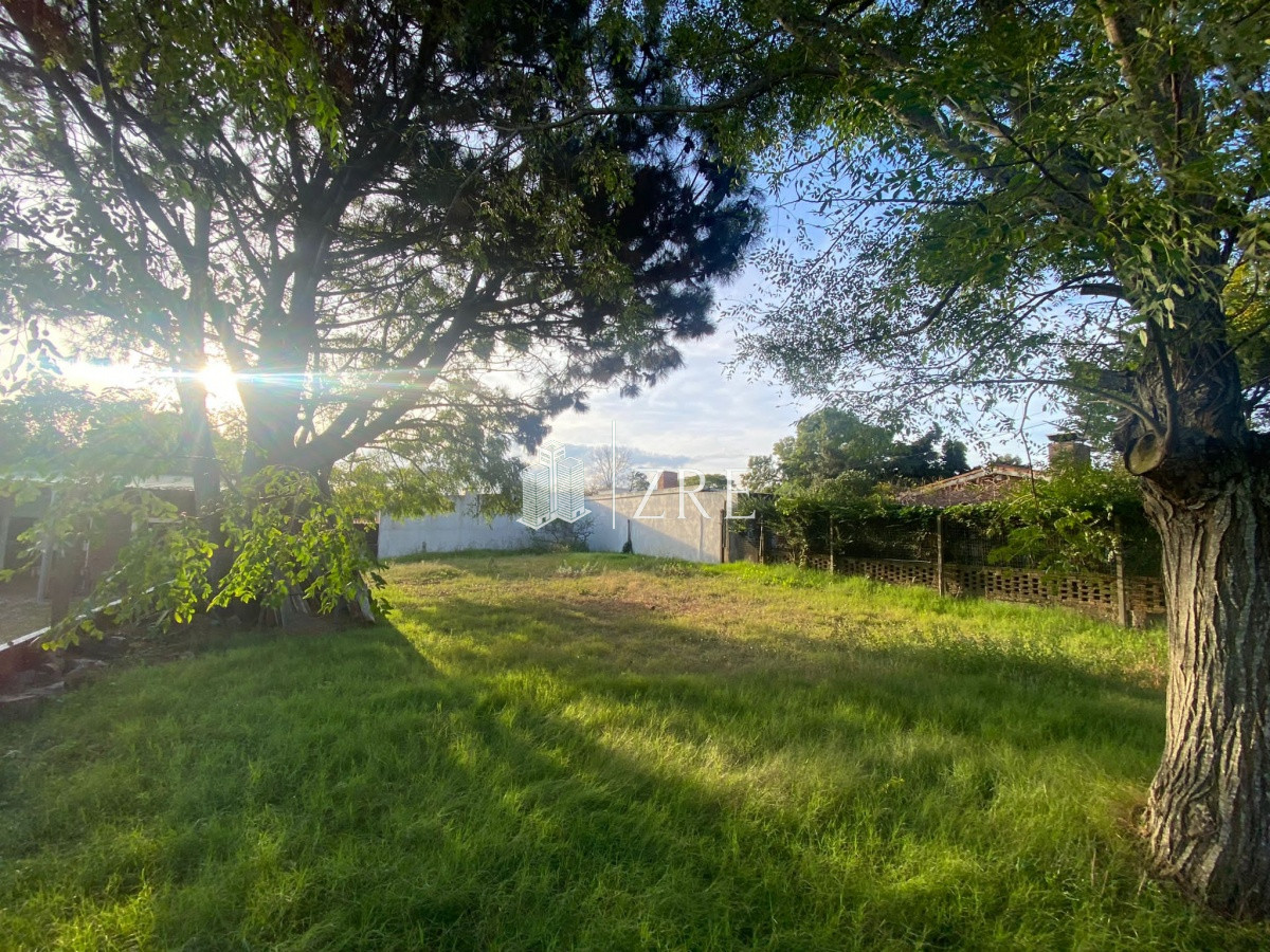 Terreno ID.230 - Venta terreno en playa mansa Punta del Este 