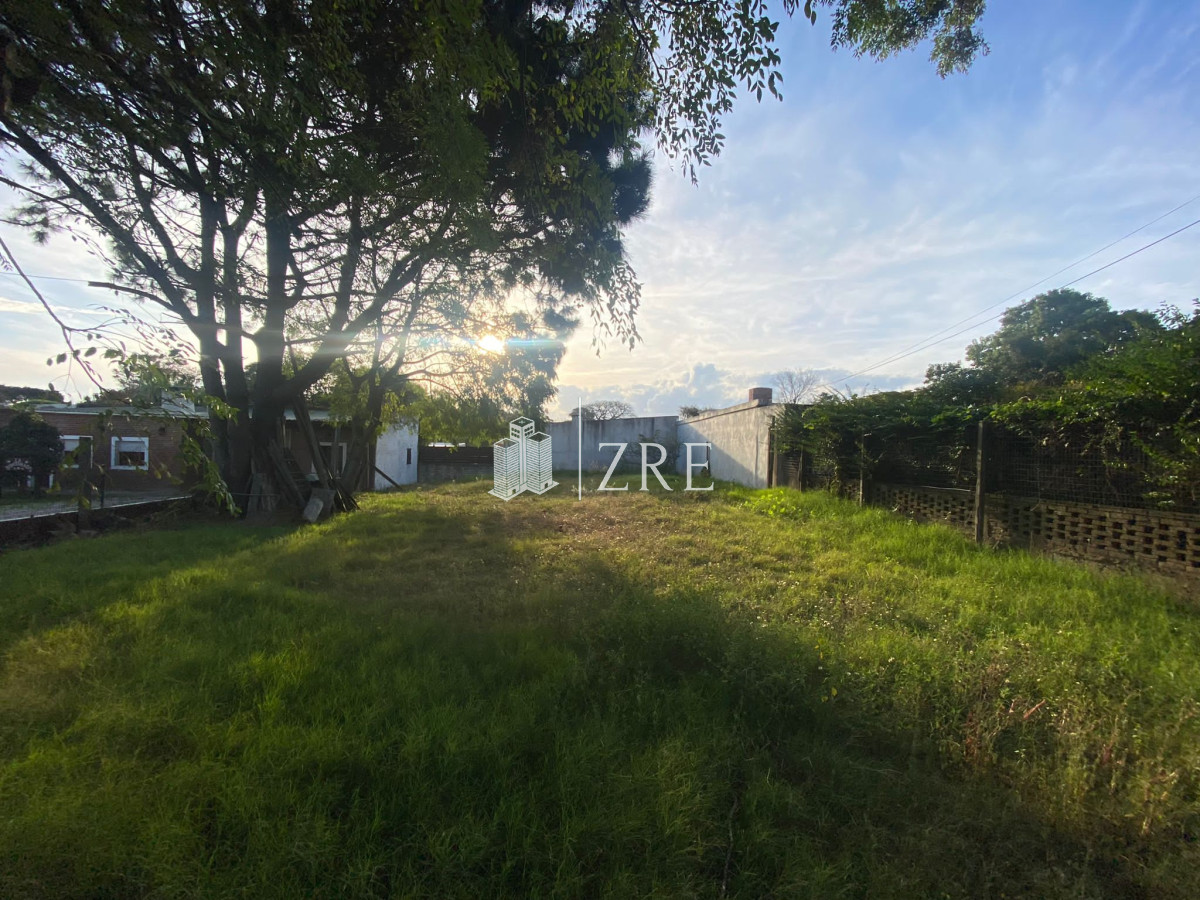 Terreno ID.230 - Venta terreno en playa mansa Punta del Este 