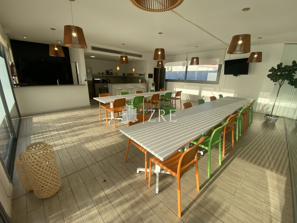 Apartamento ID.280 - Venta apartamento 2 dormitorios. Playa mansa, Punta del Este 
