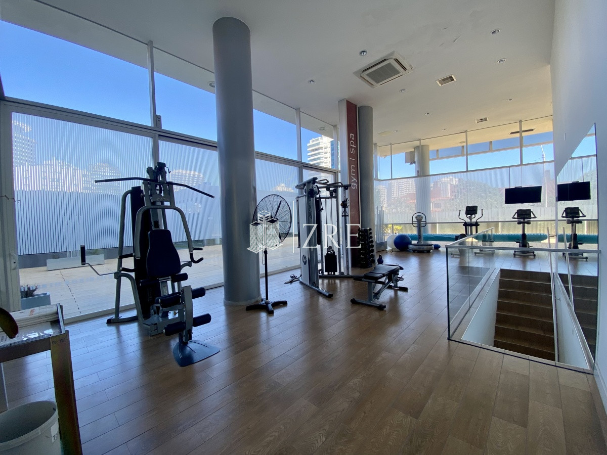 Apartamento ID.224 - Venta apartamento. 3 Dormitorios. Playa mansa, Punta del Este.