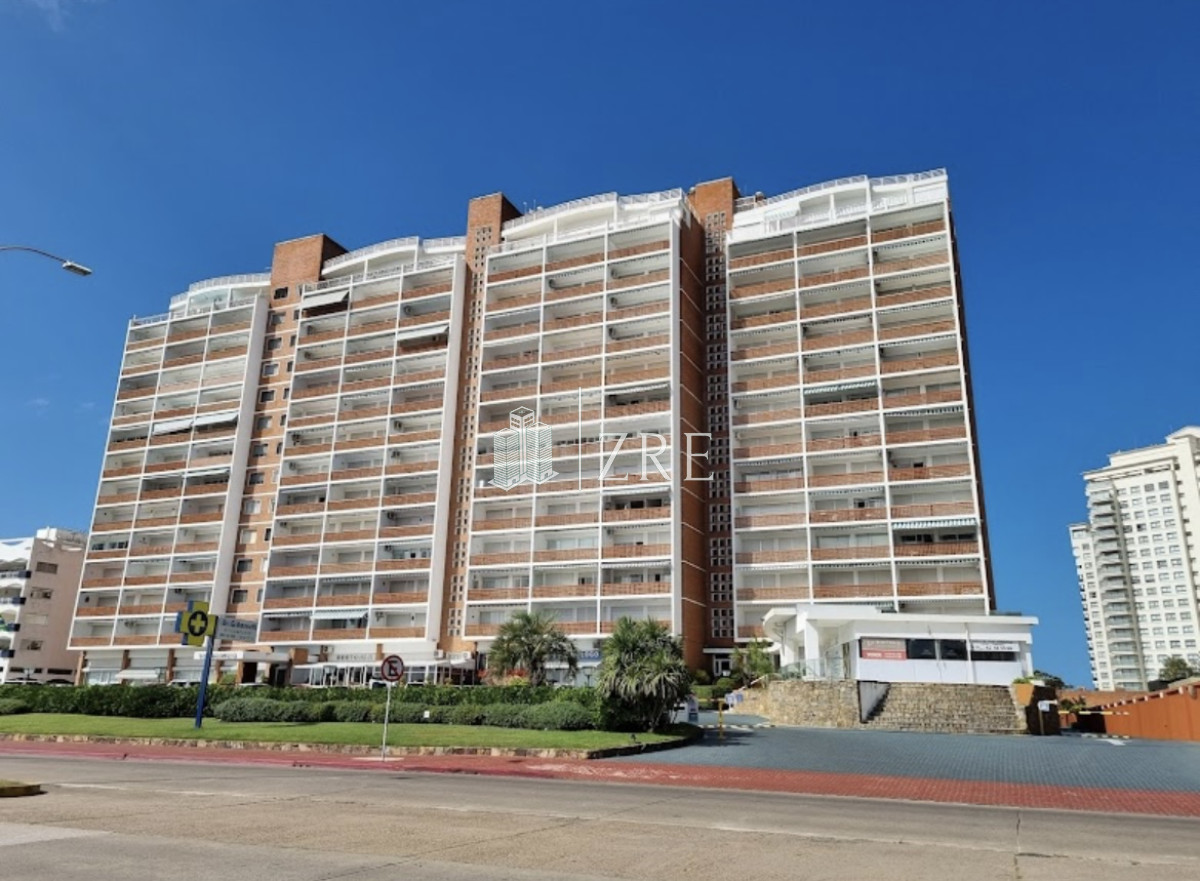 Apartamento ID.93 - Venta apartamento vista Playa mansa, Punta del Este