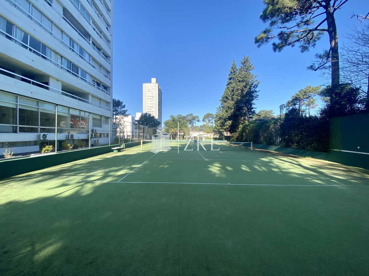 Apartamento ID.92 - Venta apartamento 3 dormitorios. Roosevelt, Punta del Este