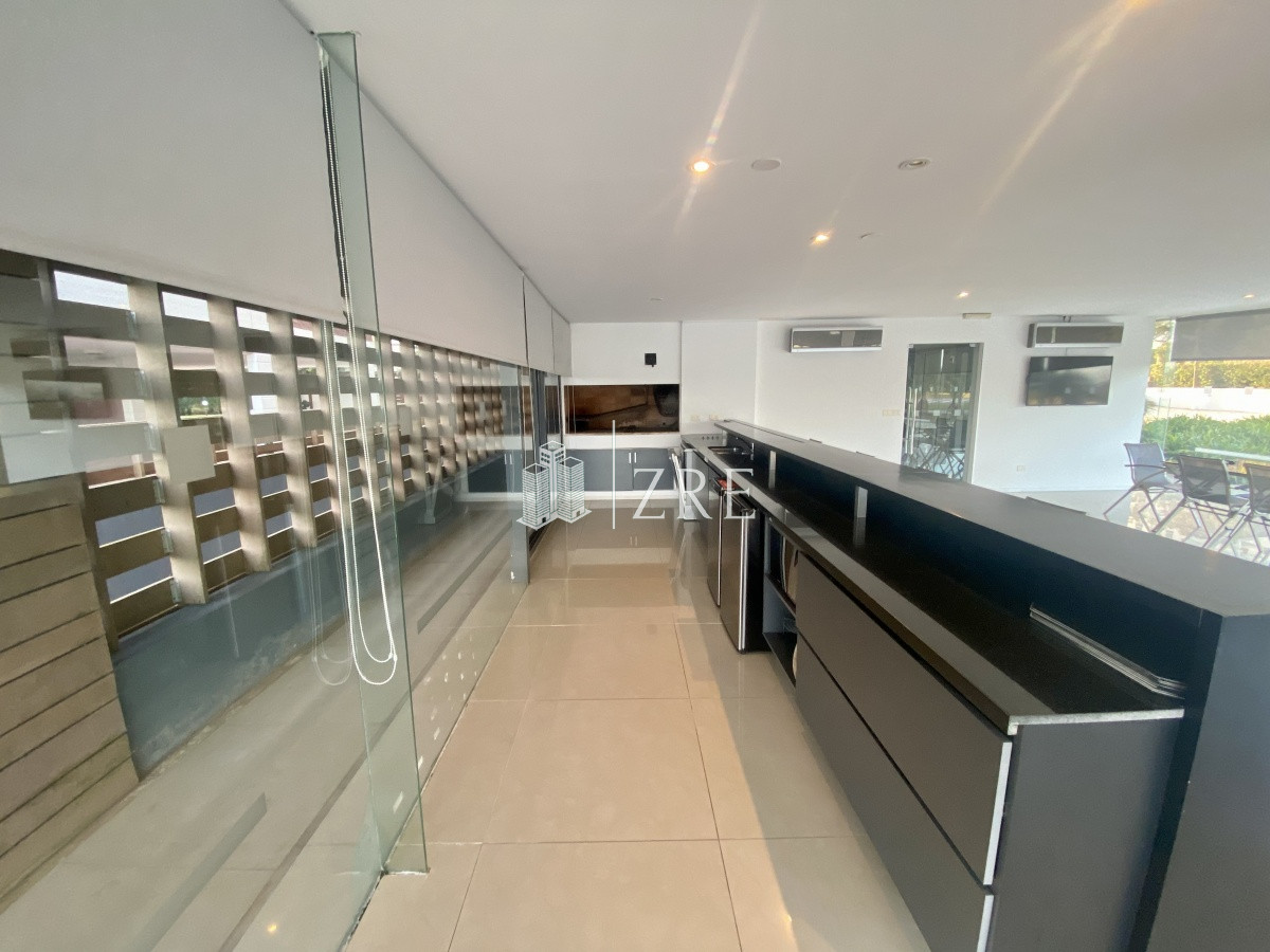 Apartamento ID.334 - Venta apartamento 2 dormitorios. Playa brava, Punta del Este