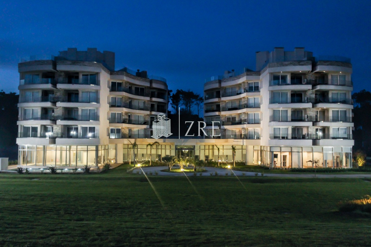 Apartamento ID.372 - Venta apartamento primera linea mansa