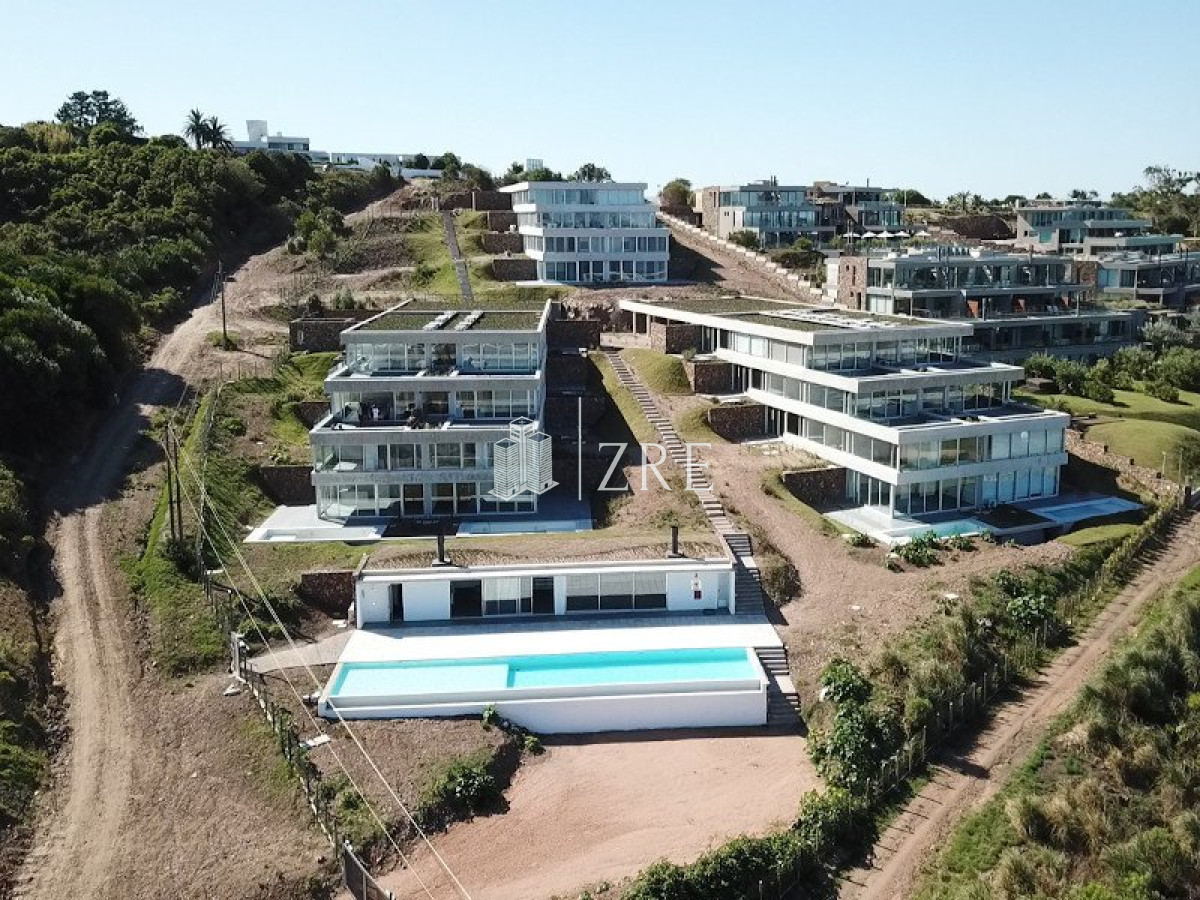 Apartamento ID.340 - Venta apartamento 3 dormitorios Punta del Este
