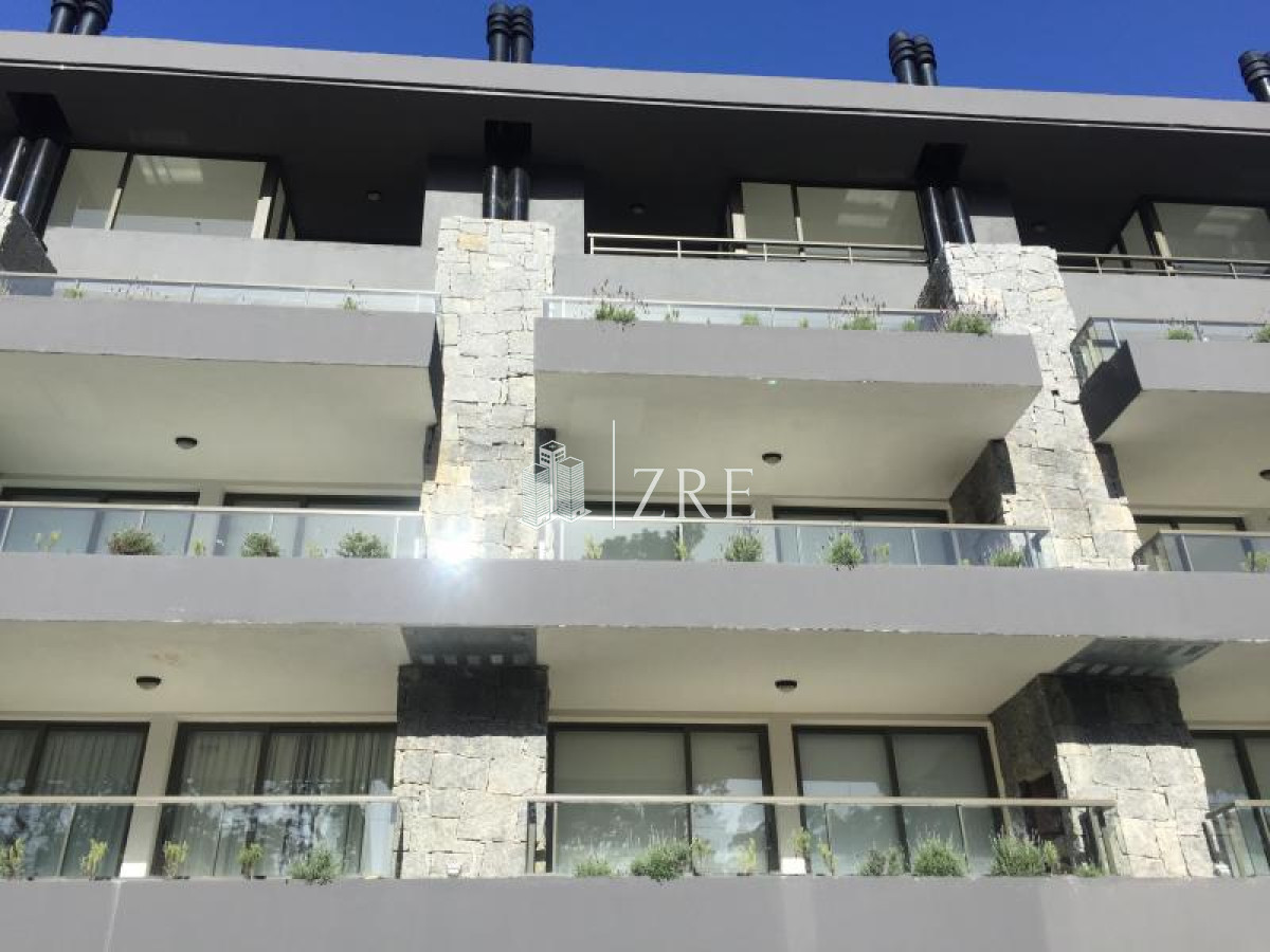 Apartamento ID.53 - Venta apartamento Punta del Este - 1 dormitorio y medio