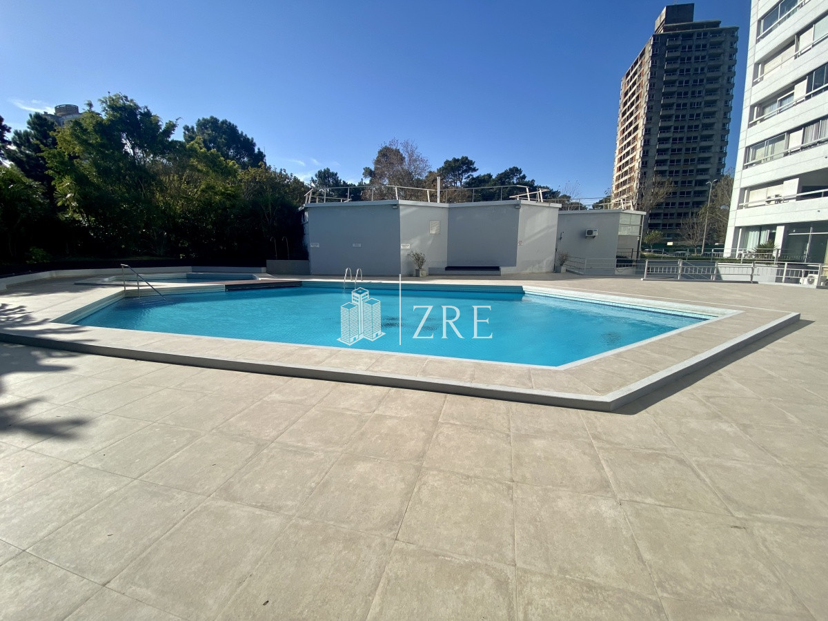 Apartamento ID.92 - Venta apartamento 3 dormitorios. Roosevelt, Punta del Este