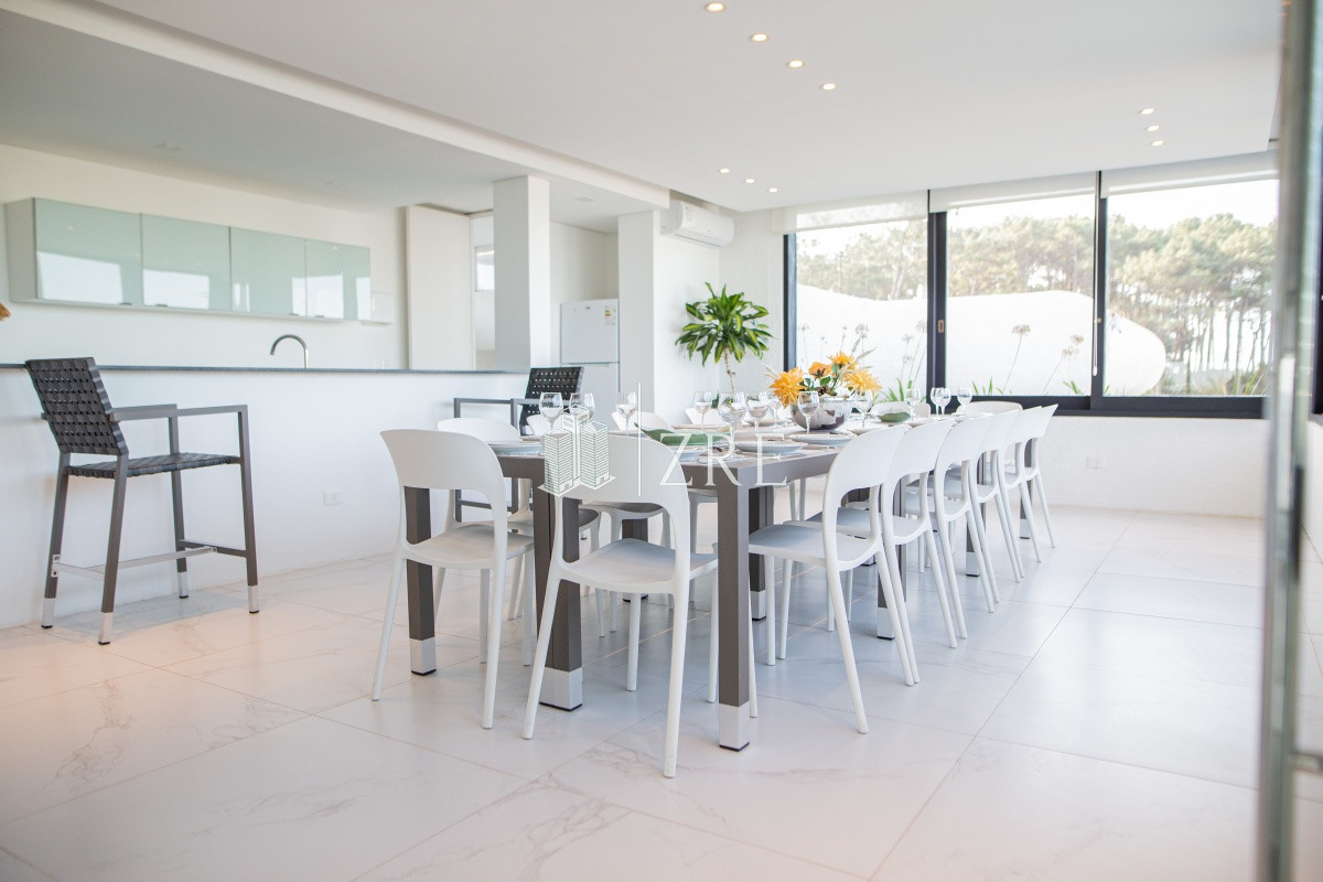 Apartamento ID.343 - Venta Apartamento 3 dormitorios Punta del Este