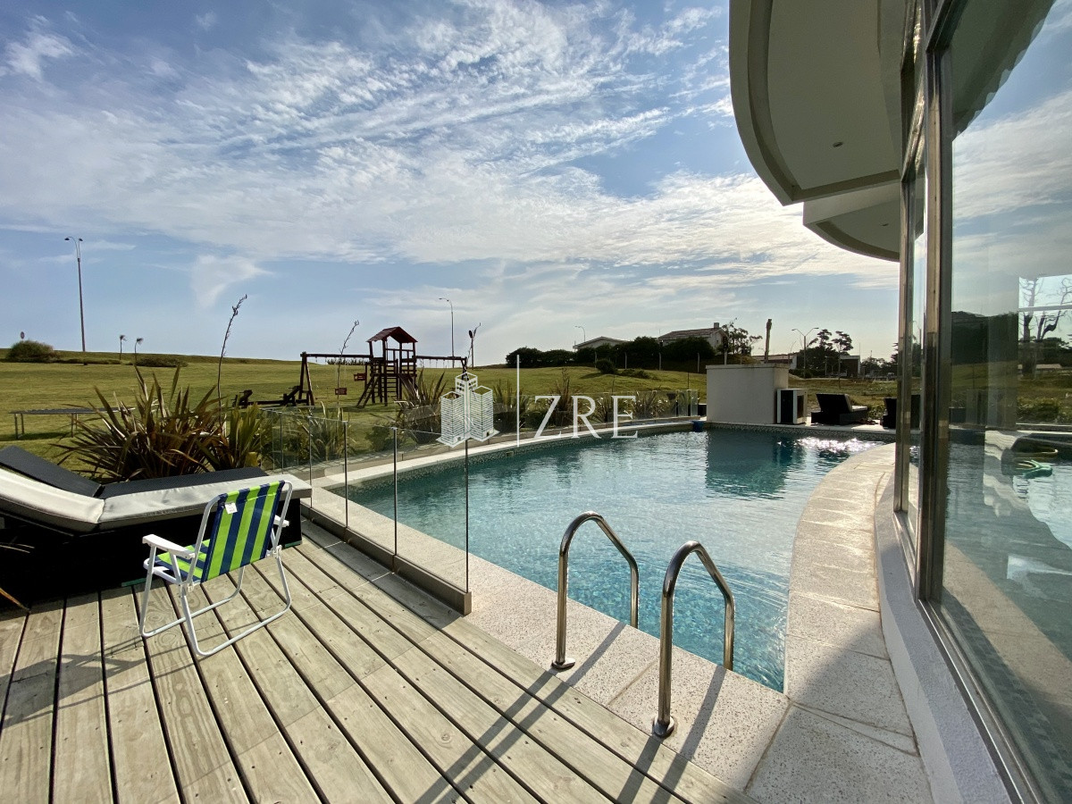 Apartamento ID.372 - Venta apartamento primera linea mansa