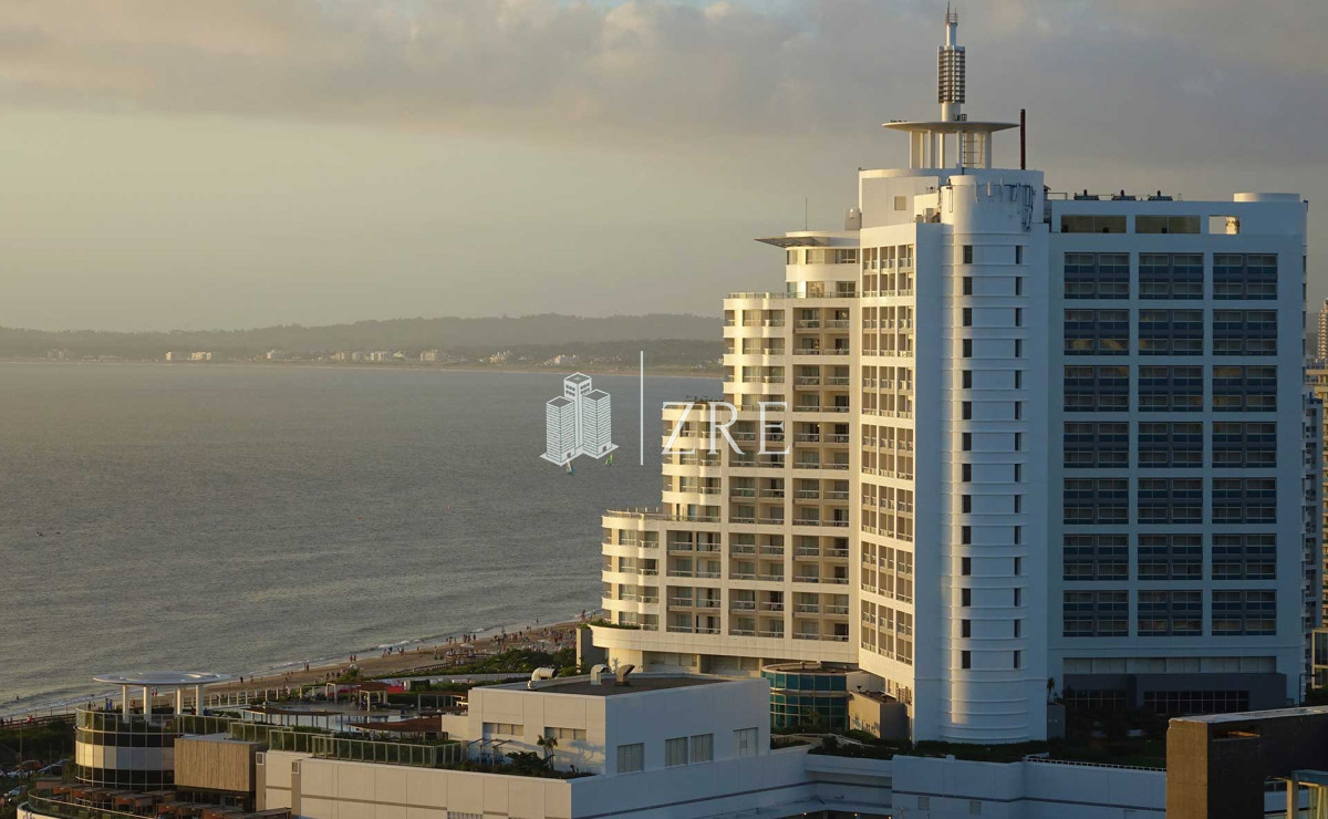 Apartamento ID.775 - Venta apartamento 1 dormitorio. Playa Brava, Punta del Este 