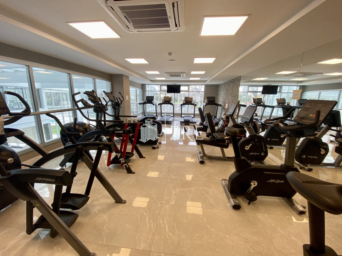 Apartamento ID.311 - Venta dos dormitorios playa mansa Punta del Este