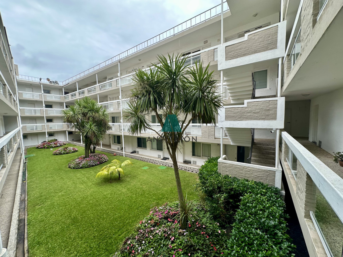 Apartamento ID.695 - Venta apartamento 1 dormitorio playa brava Punta del Este