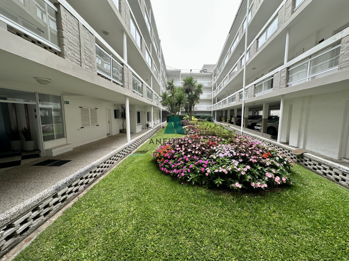 Apartamento ID.695 - Venta apartamento 1 dormitorio playa brava Punta del Este
